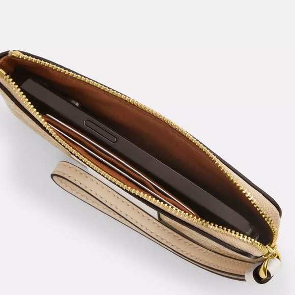 Coach Corner Zip Wristlet With Leopard Print - Picture 3 of 3